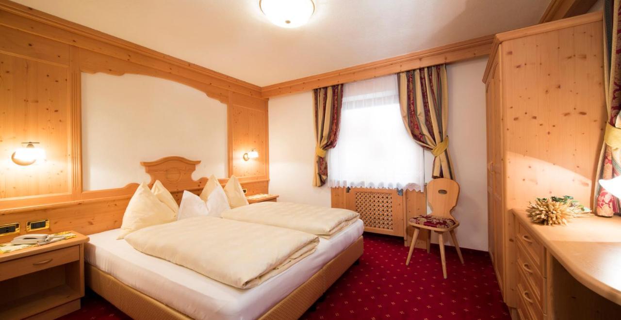 B&B Residence Adria Corvara Rum bild