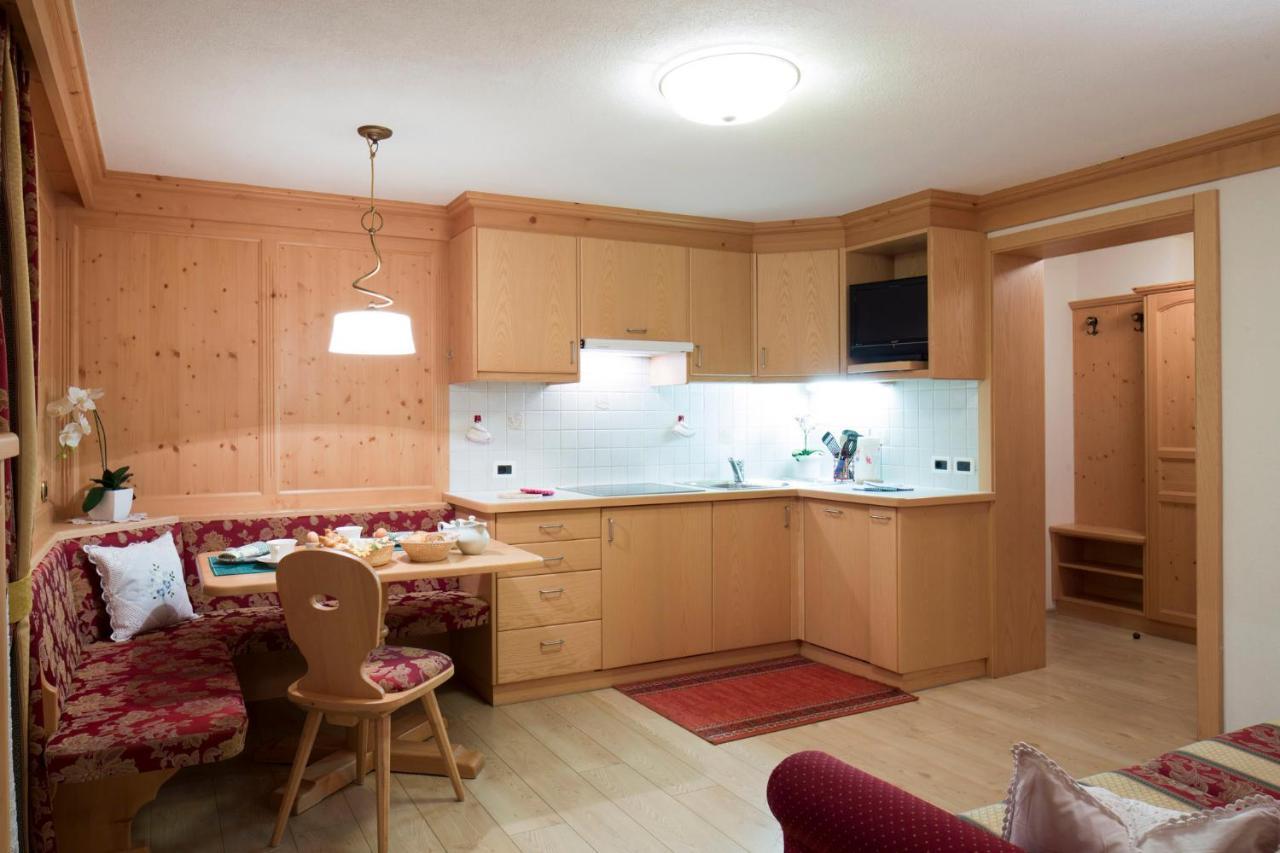 B&B Residence Adria Corvara Rum bild