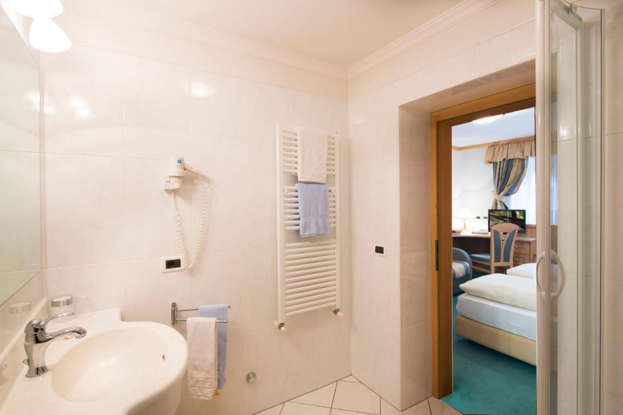 B&B Residence Adria Corvara Rum bild